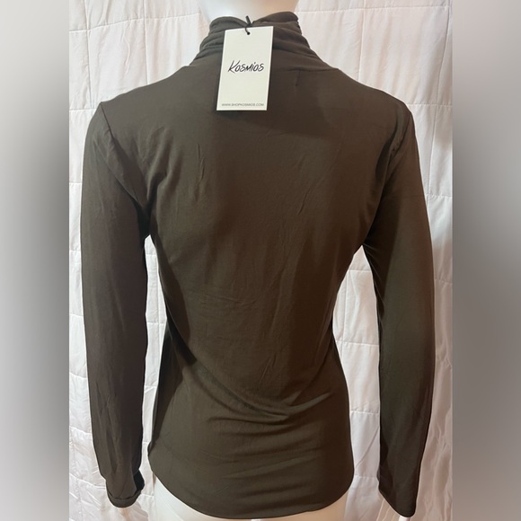 Kosmios Olive Turtleneck BRAND NEW - Picture 3 of 5
